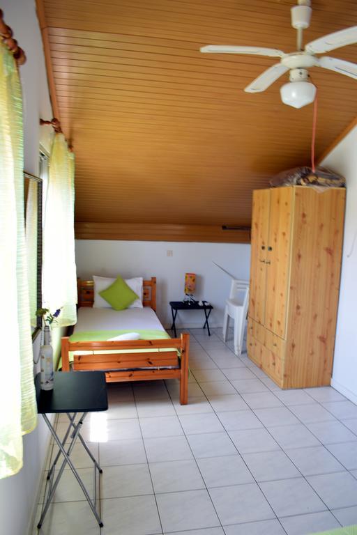 House Mantesos Apartment Koinira Exterior foto