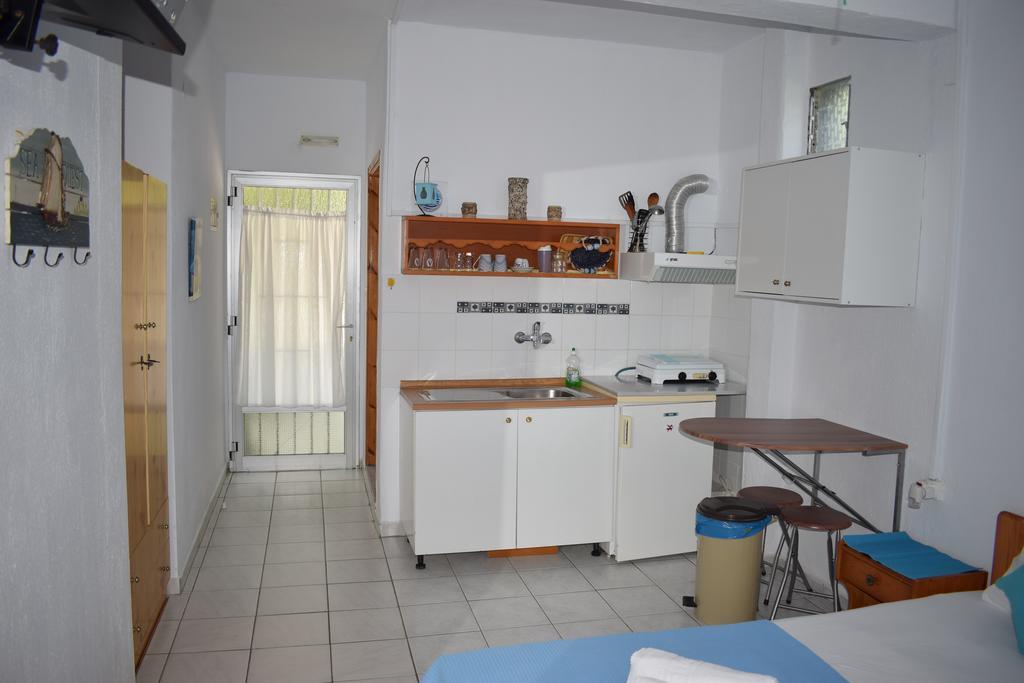 House Mantesos Apartment Koinira Exterior foto